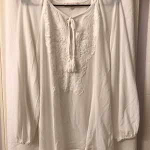 White boho blouse , like new - a steal!